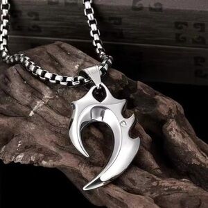 NEW Wolf Tooth 24” Necklace, Titanium Steel, Australian Stone w/Box